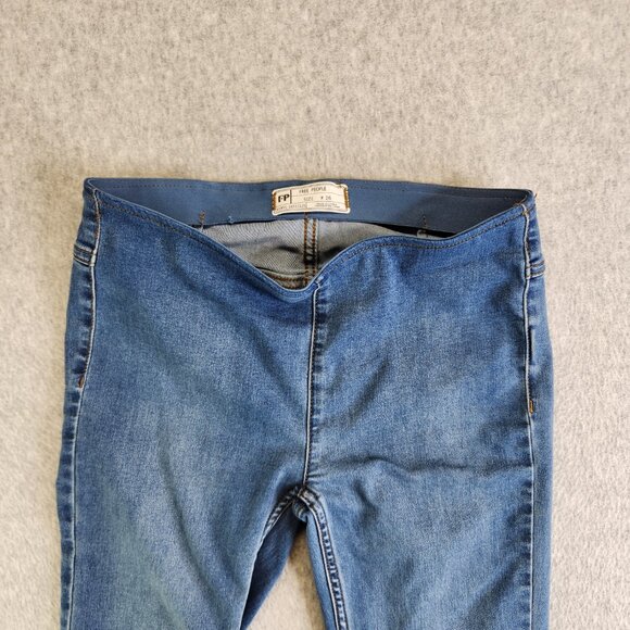 Free People Jeans Womens 26 Blue We The Free Penny Pull On Flare Low Rise FP - Picture 2 of 16